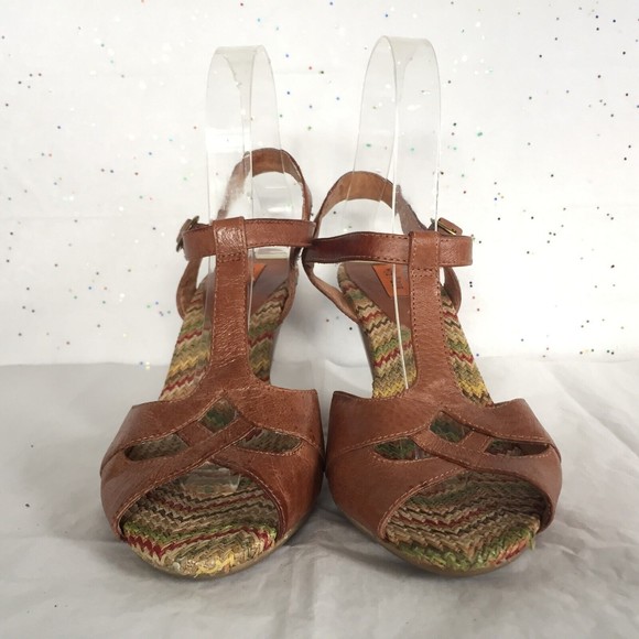 Miz Mooz Tan LeatherT strap Retro  Cone Heel Sandal Fun Zig Zag insole - Size 8 - Picture 4 of 11